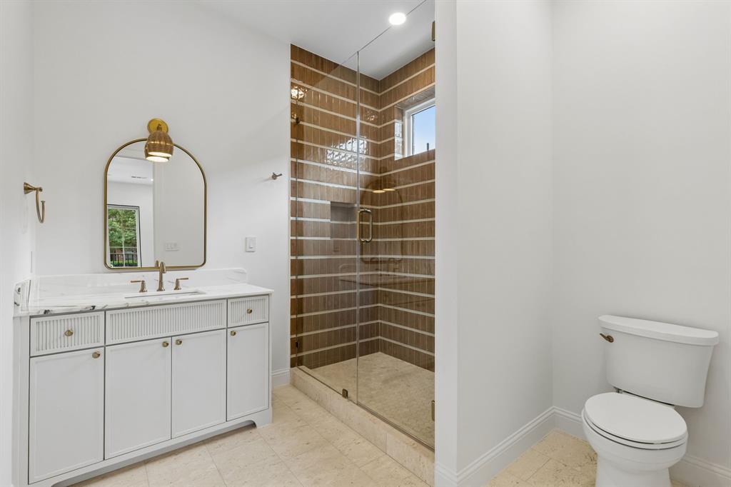 LAKEWOOD HILLS - Residential