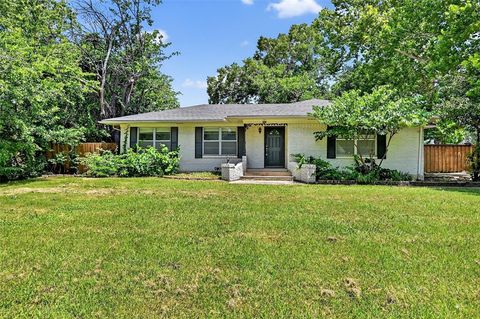 607 W Ash Street Celina TX 75009