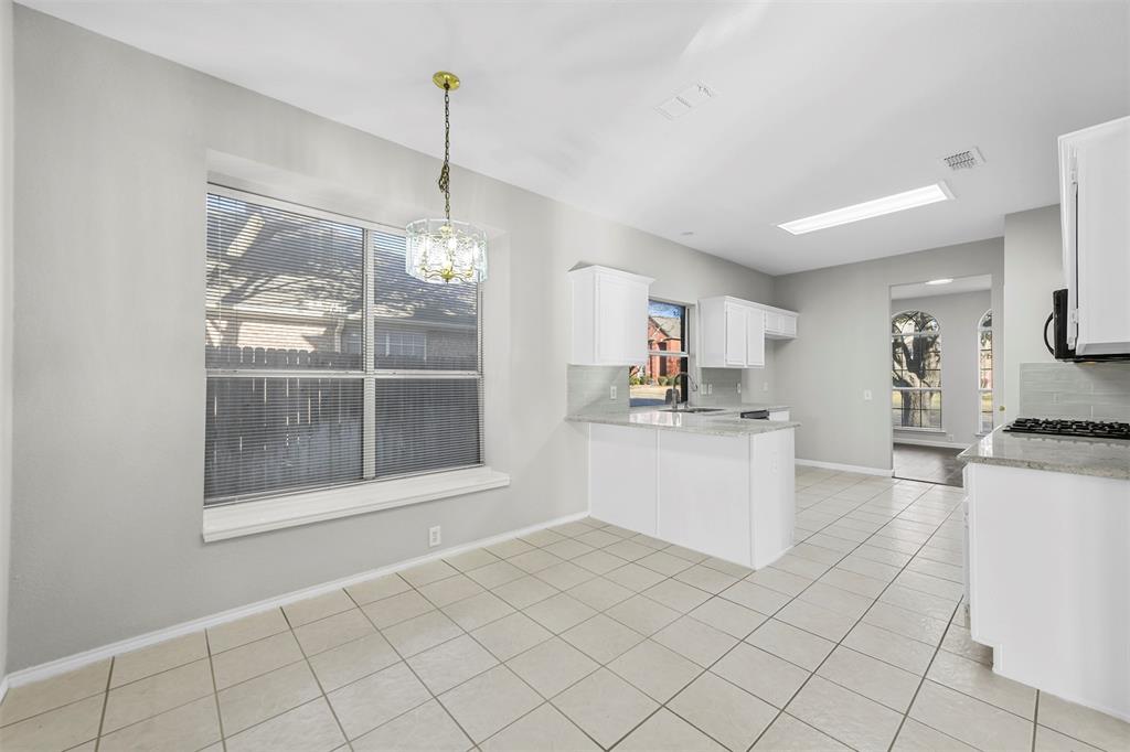 Keller, Texas 76248, United States, 4 Bedrooms Bedrooms, ,3 BathroomsBathrooms,Residential,Pending,88045