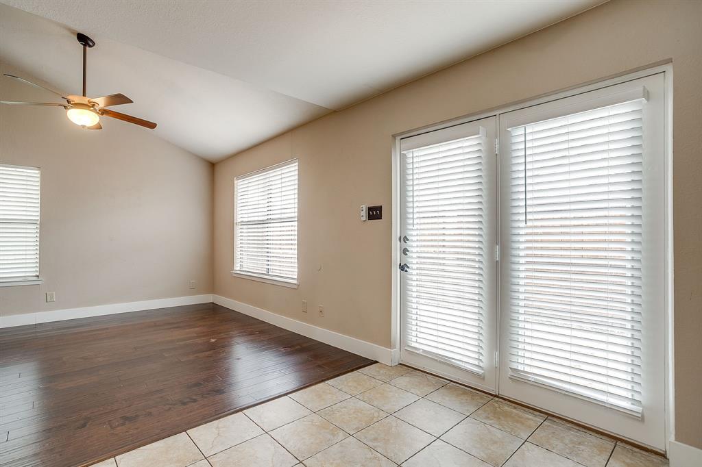 Cedar Creek Twnhms - Residential