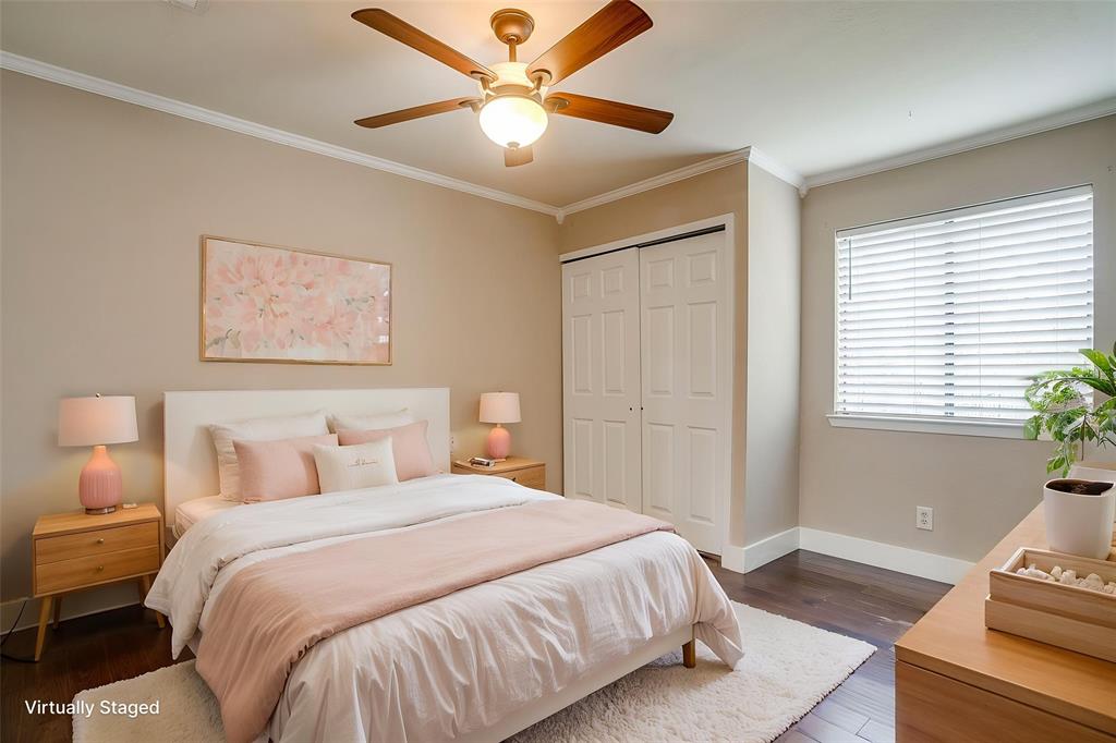 Cedar Creek Twnhms - Residential