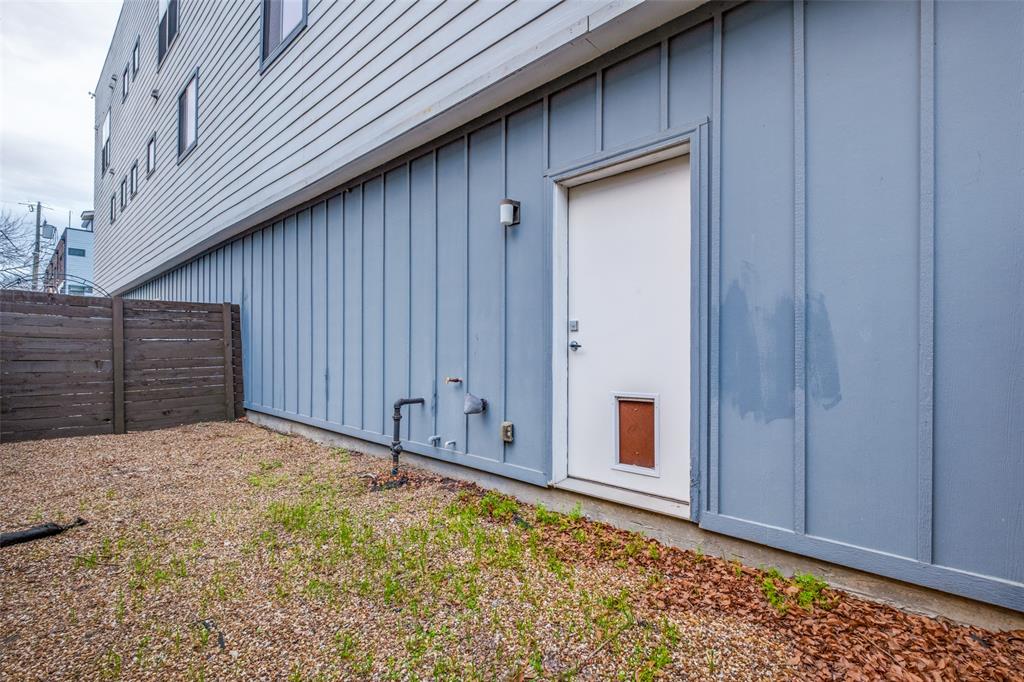 Ross Ave - Residential