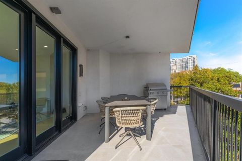 Tiny photo for 3731 Gilbert Avenue #3, Dallas, TX 75219 (MLS # 21145020)