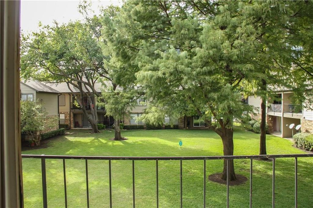 Prestonwood Green Condos - Residential