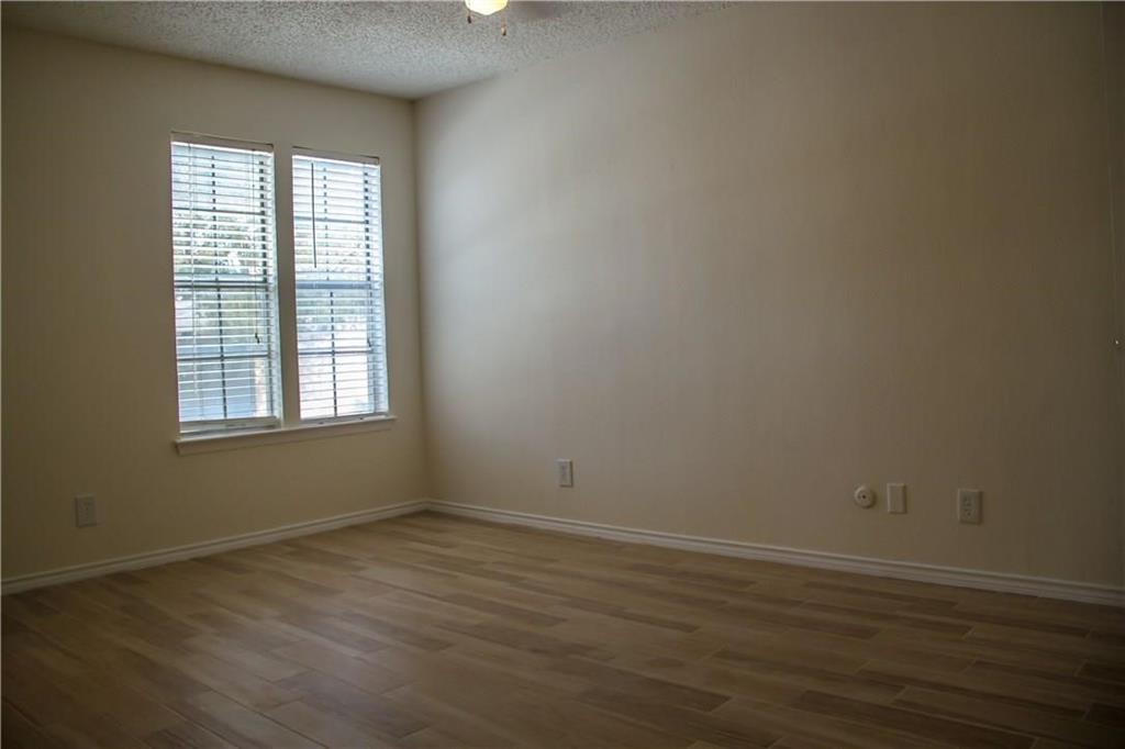 Prestonwood Green Condos - Residential
