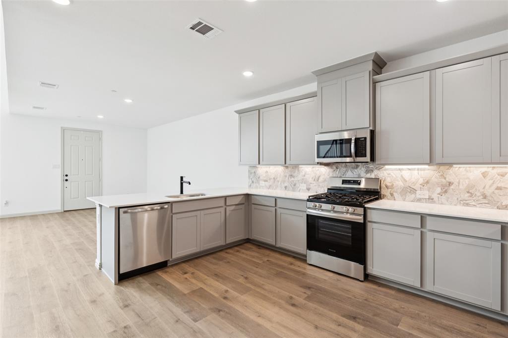 Villages at Midtowne Midlothian - Residential