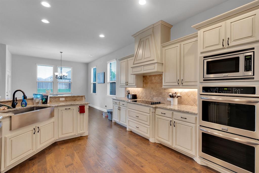 421 Summer Grove Drive