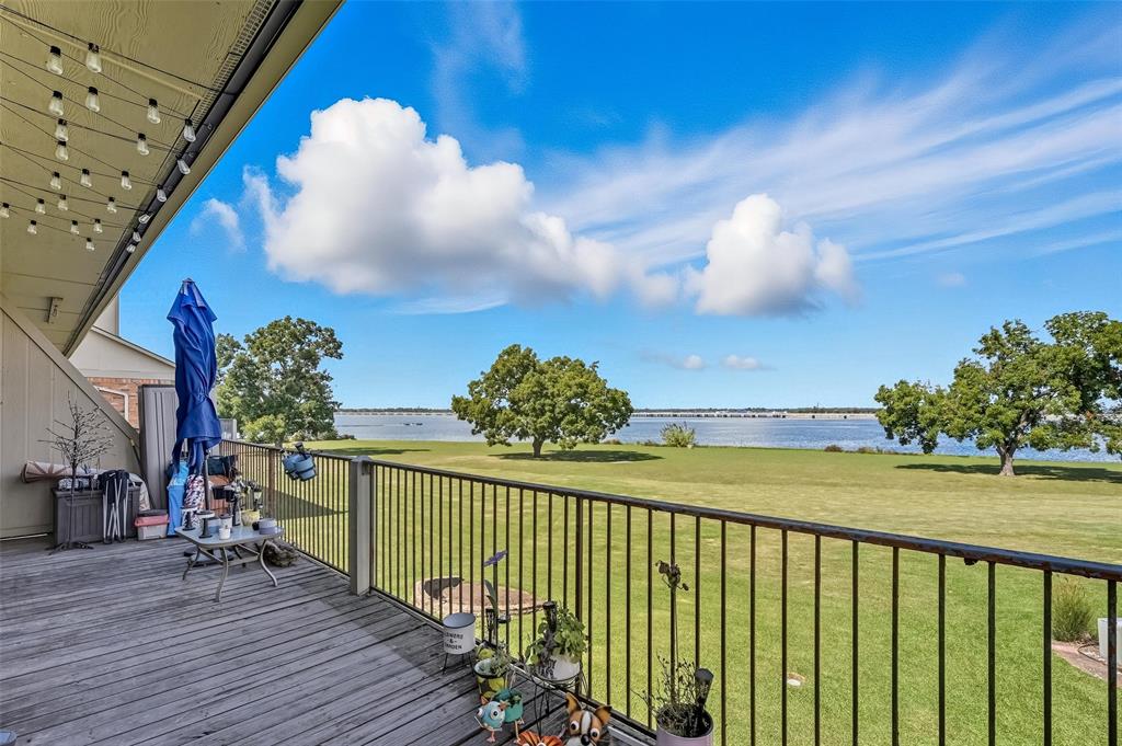 1904 Signal Ridge Place