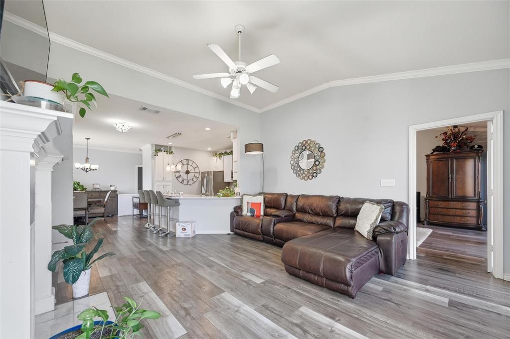 1904 Signal Ridge Place