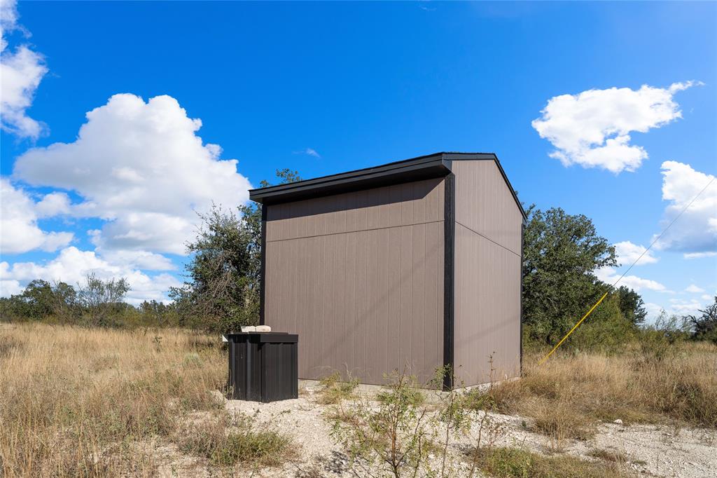 00715003710010 - Farm