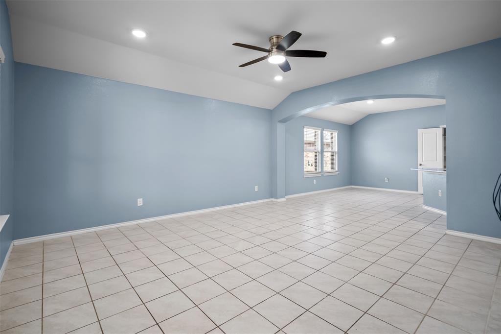 925 Corbitt Lane