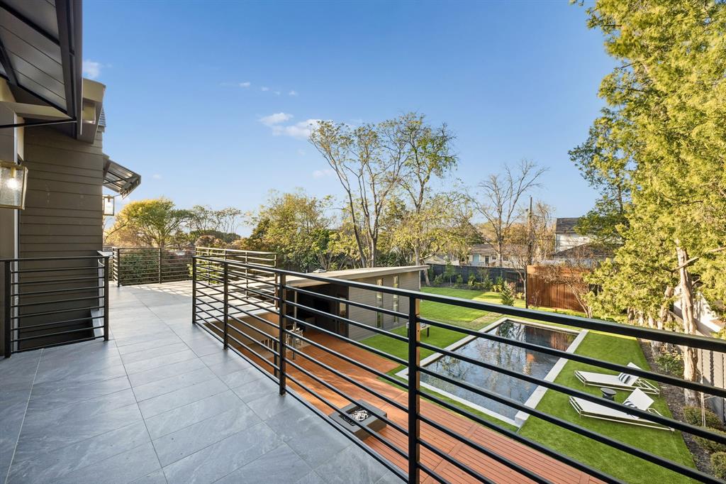 Walnut Hill Rdg Add - Residential