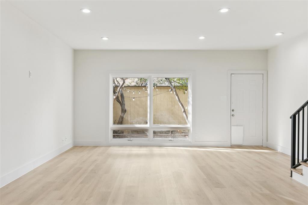 Northpark Garden Twnhms - Residential