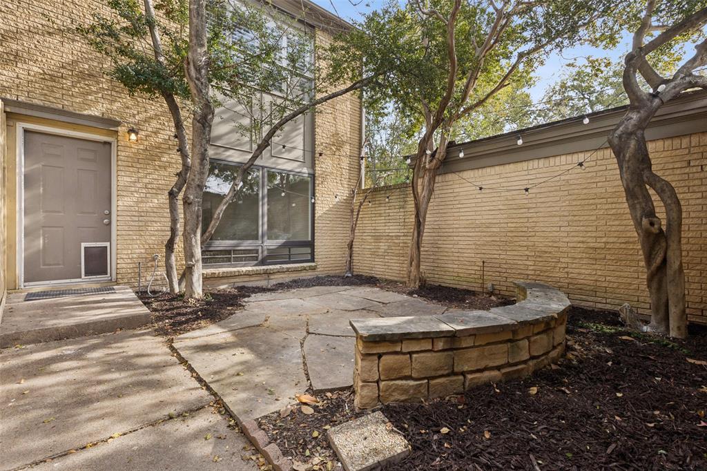 Northpark Garden Twnhms - Residential