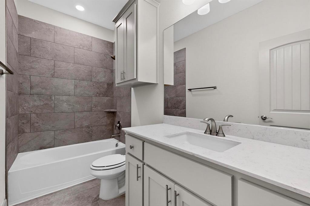 Lakepointe Ph III - Residential Lease