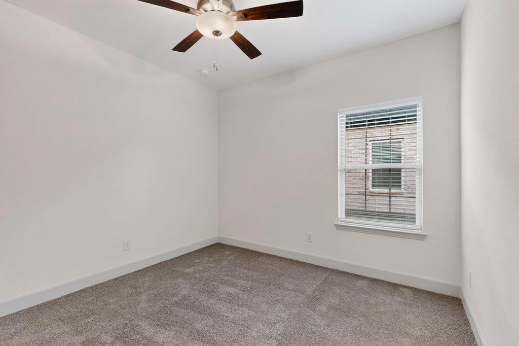 Lakepointe Ph III - Residential Lease