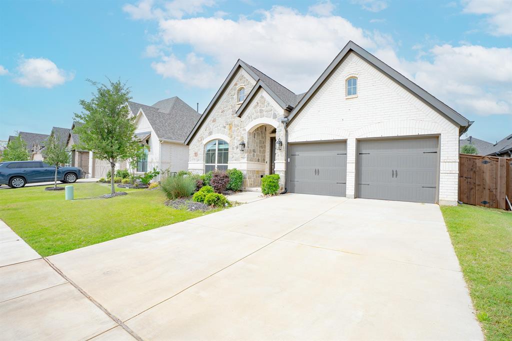 1804 Swayback Lane