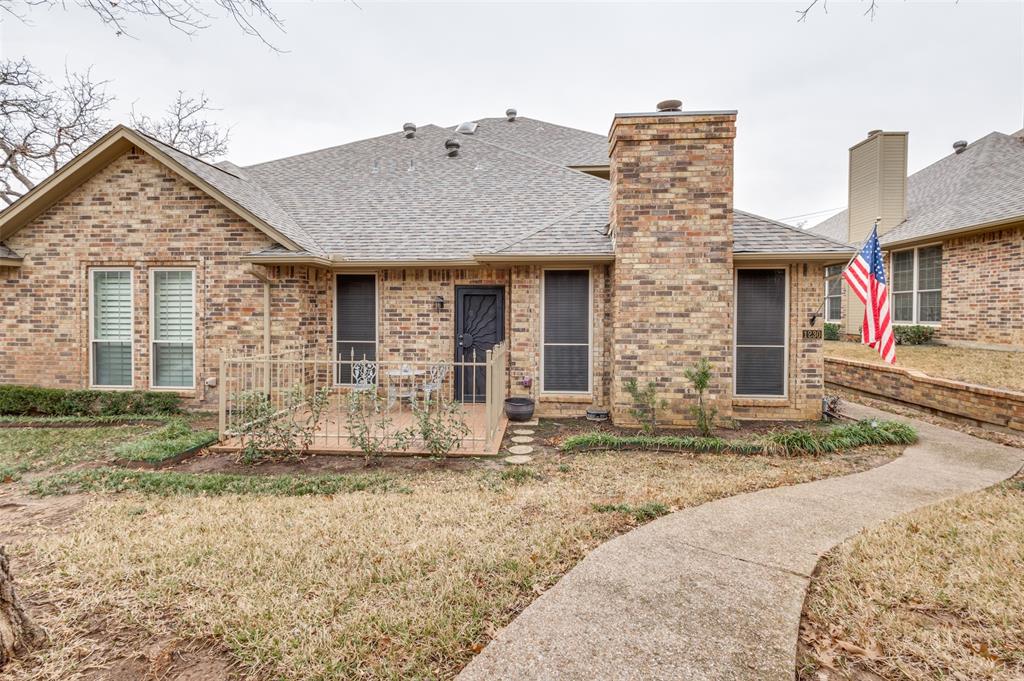 1230 Wooded Trail