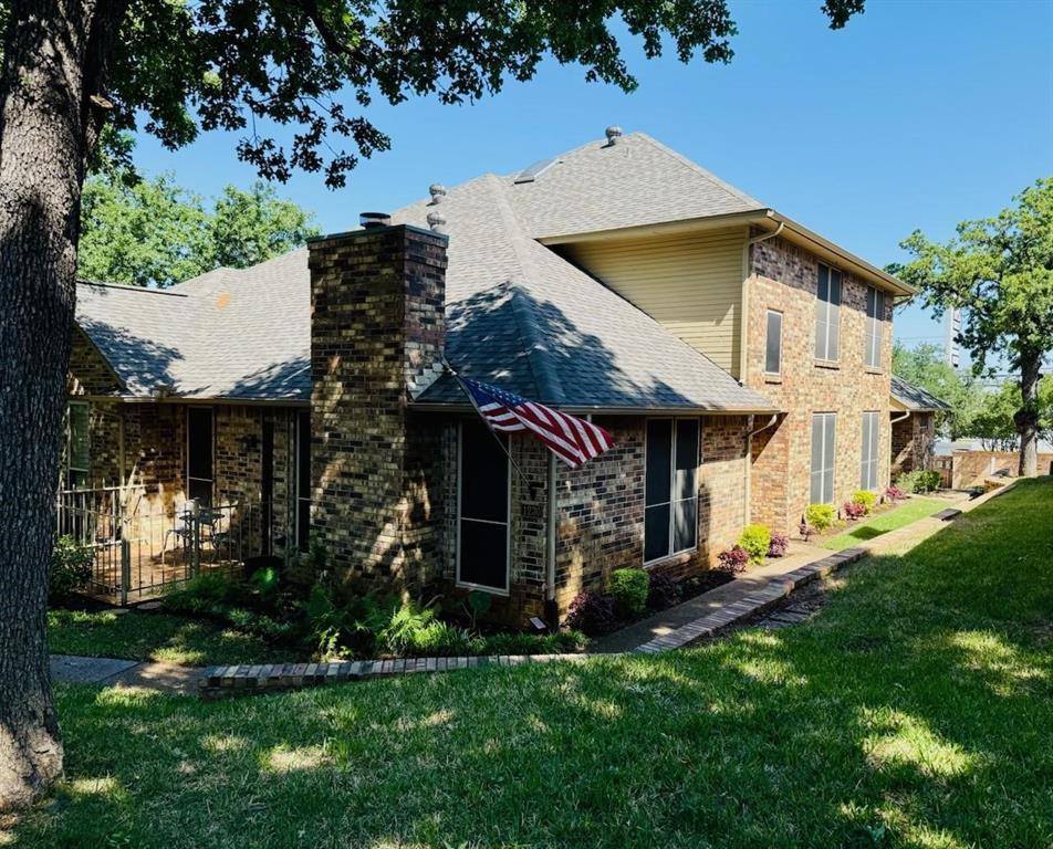 1230 Wooded Trail