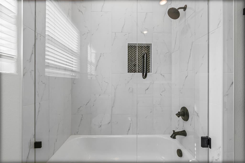 Lakeside Hills - Residential