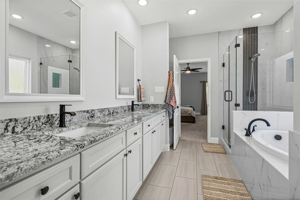 Lakeside Hills - Residential