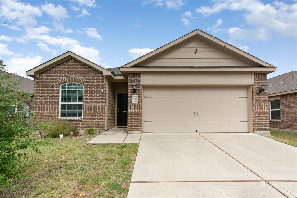 1906 Pilot Point Way