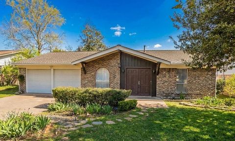2909 David Lane Arlington TX 76013