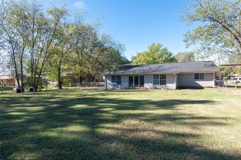 A home in Sulphur Springs