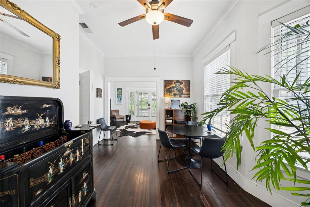 Winnetka Heights - Residential