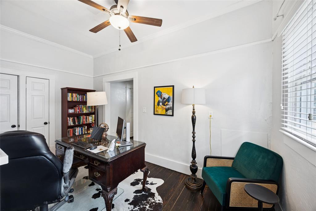 Winnetka Heights - Residential