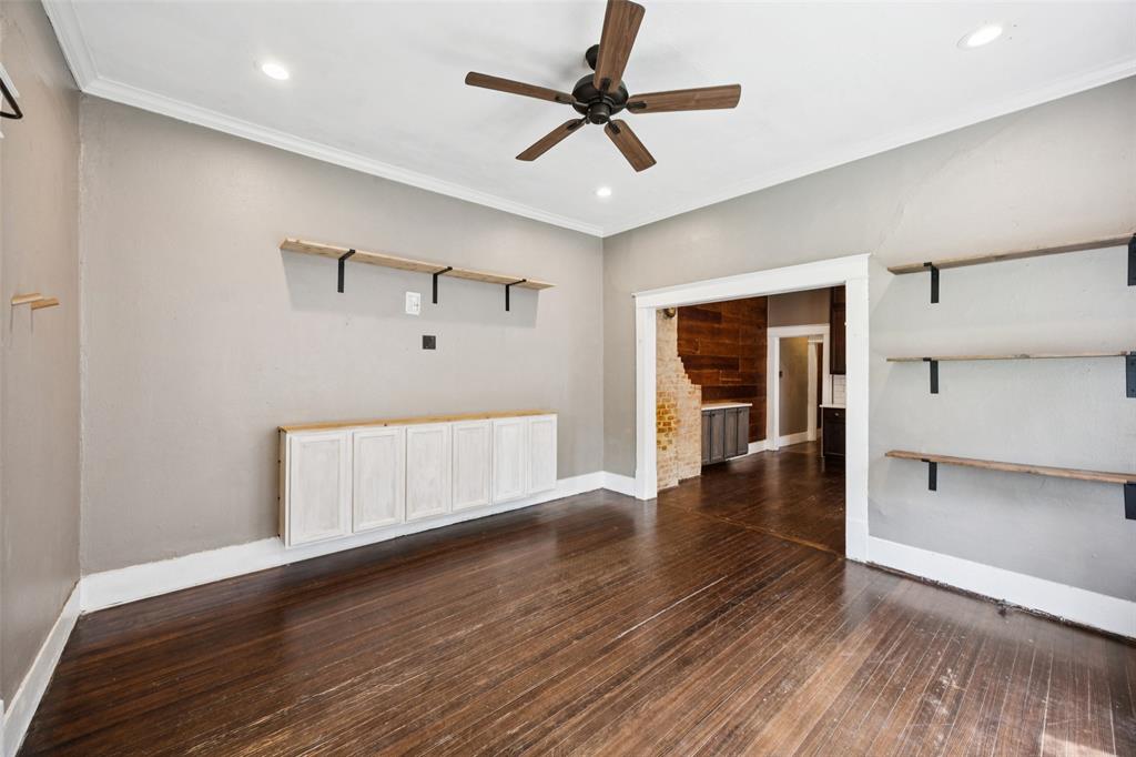 Winnetka Heights - Residential