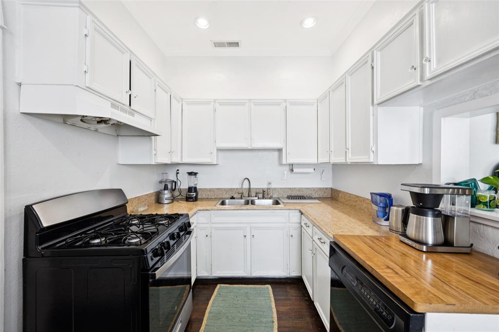 Winnetka Heights - Residential