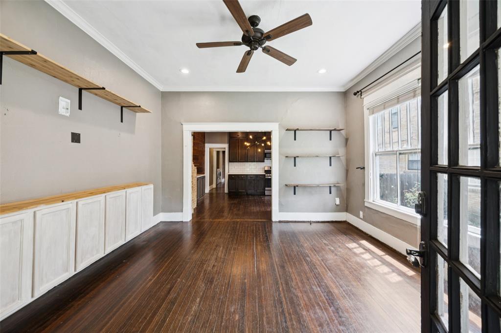 Winnetka Heights - Residential