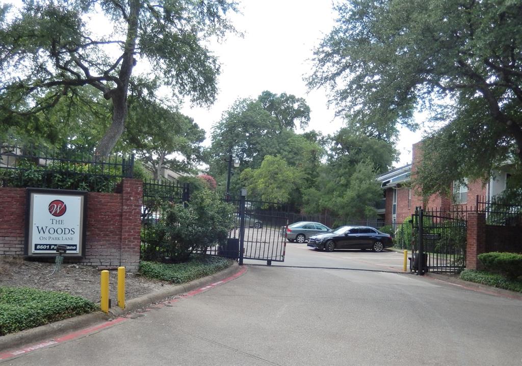 Woods On Park Lane Condos - Residential Lease