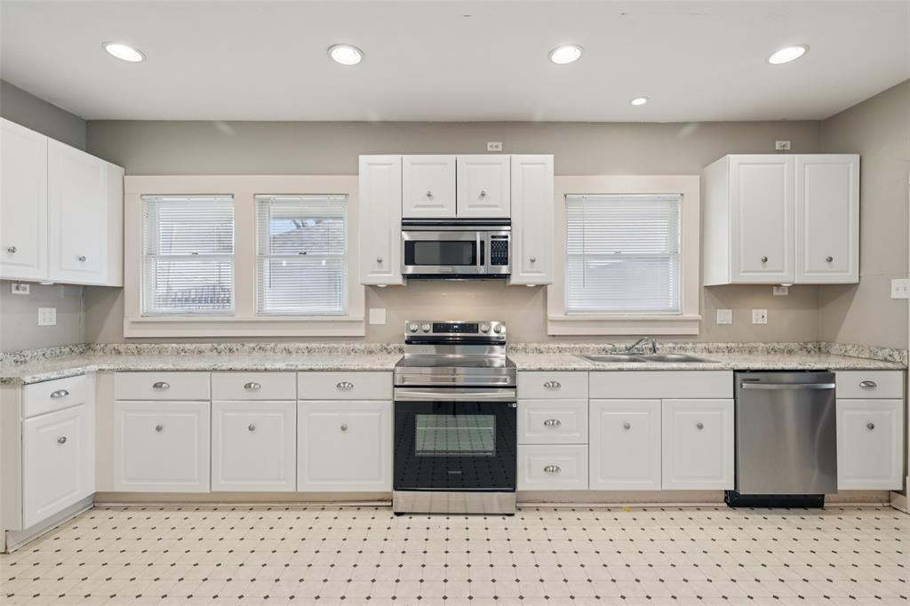 South Hemphill Heights Add - Residential