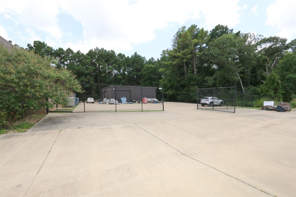 ABST A0018 T Quevado - Commercial Sale