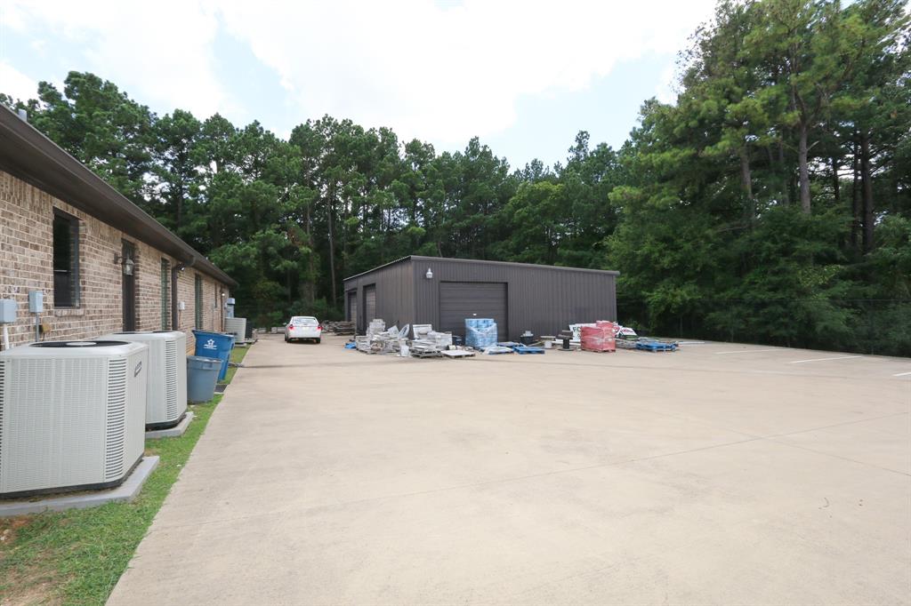 ABST A0018 T Quevado - Commercial Sale