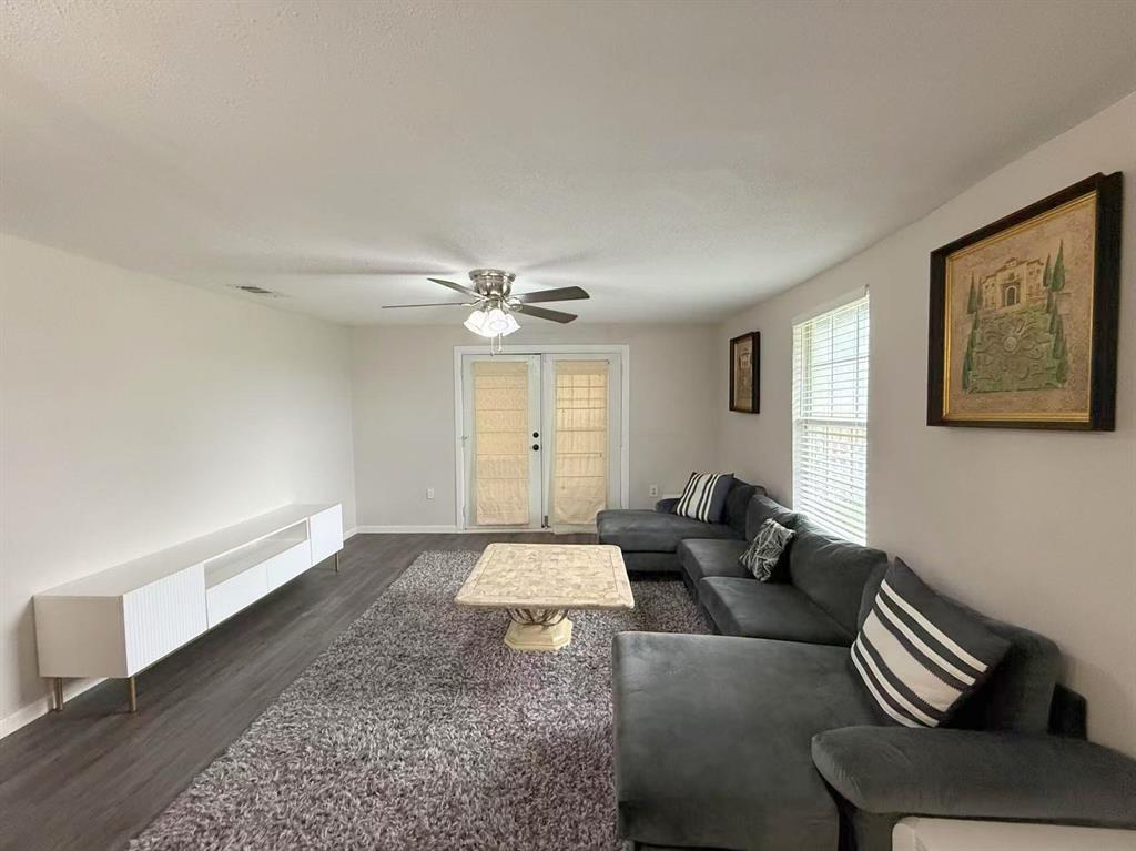 Lavon Lake Lodges Second Instl - Residential Lease