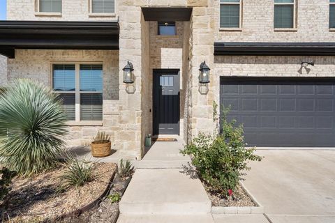 A home in Lavon