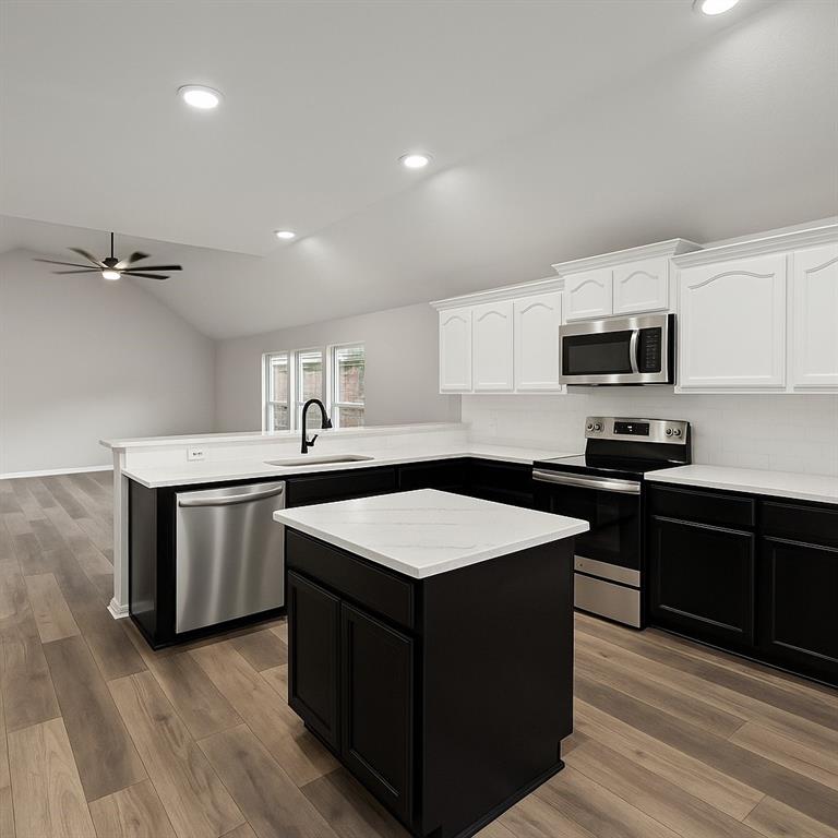 1232 Cottonwood Drive