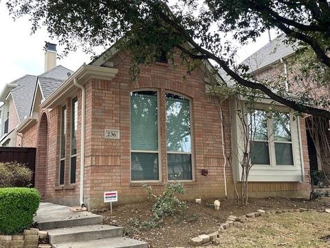 Photo of 236 Wallington Way, Lewisville, TX 75067 (MLS # 21213618)