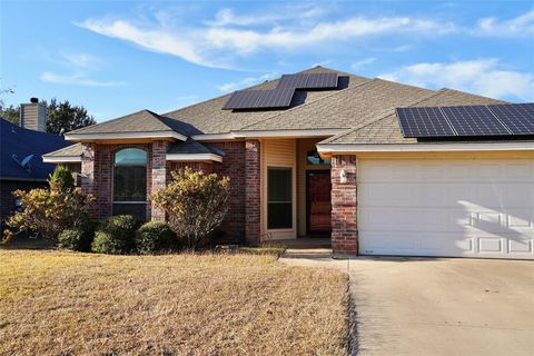 305 Cactus Valley Stephenville TX 76401