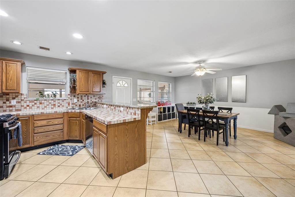 Lake Highlands Estates - Residential