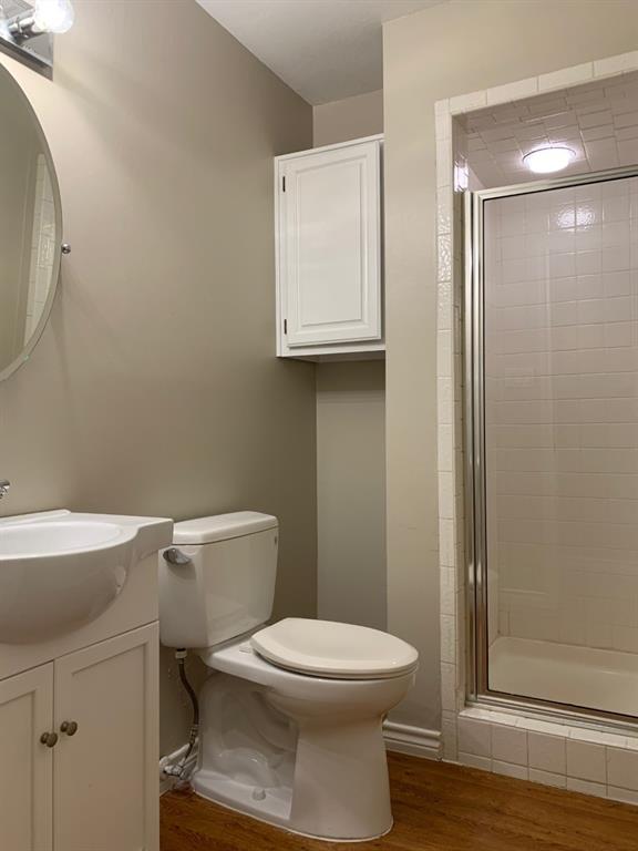 Stellar Court - Residential Lease