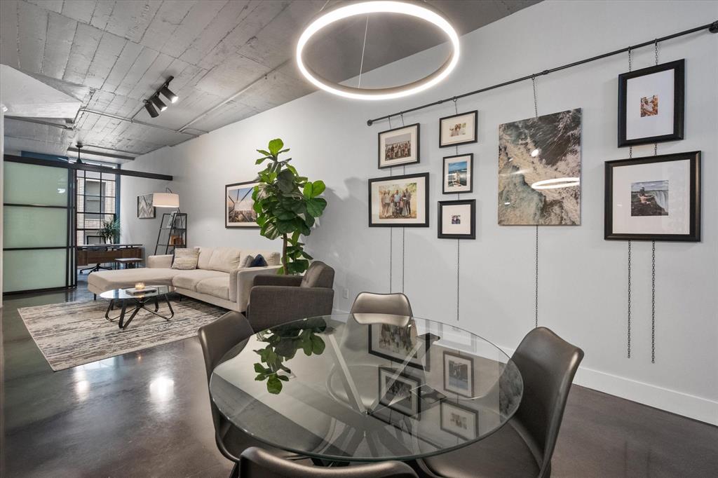 1122 Jackson Street 418