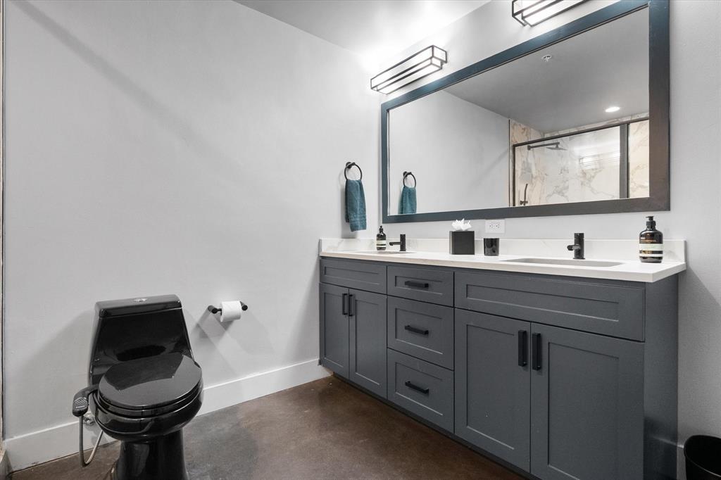 Soco Urban Loft Condo - Residential