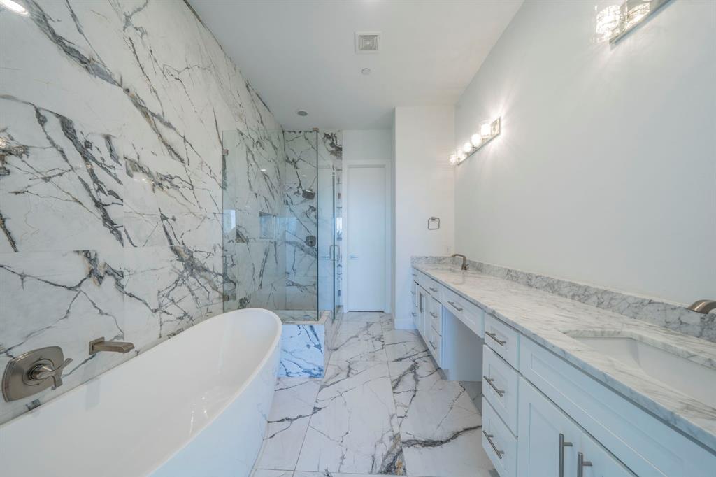 Westport Lakeview Villas - Residential