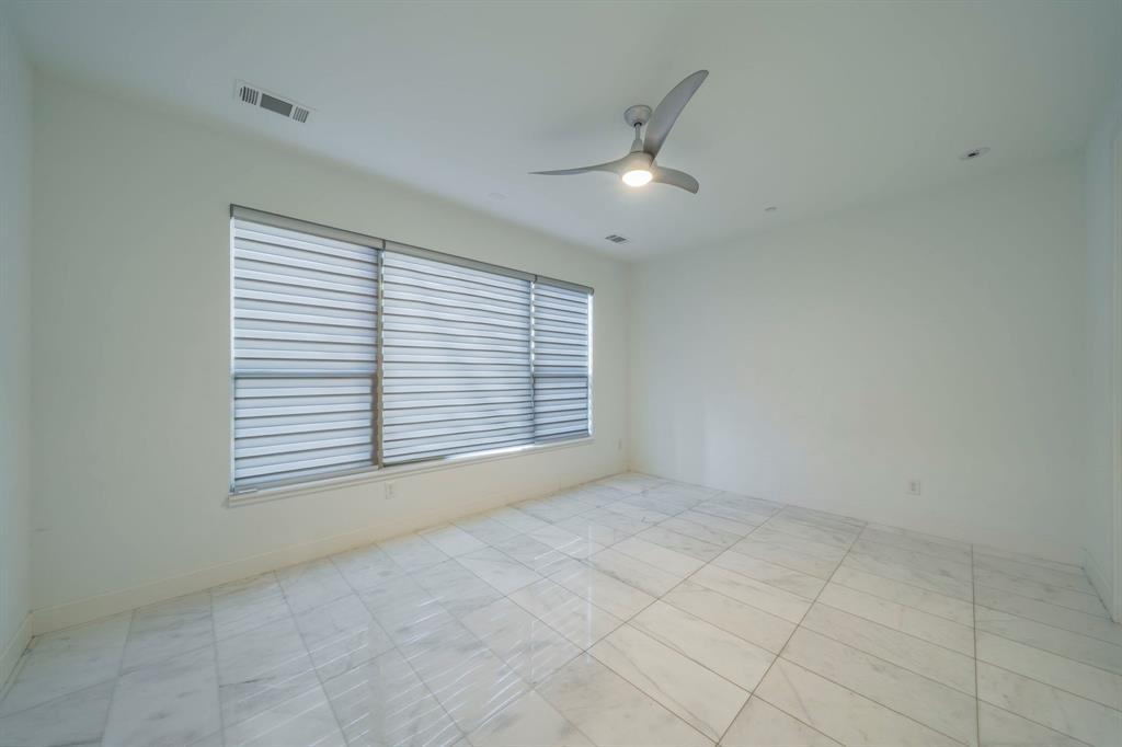 Westport Lakeview Villas - Residential