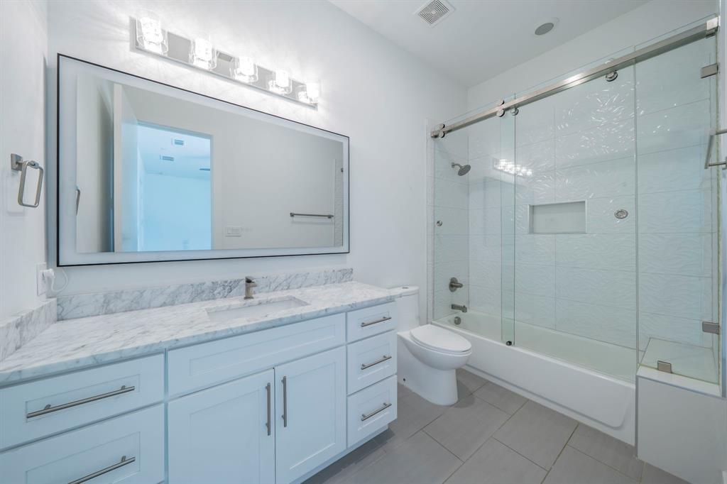 Westport Lakeview Villas - Residential