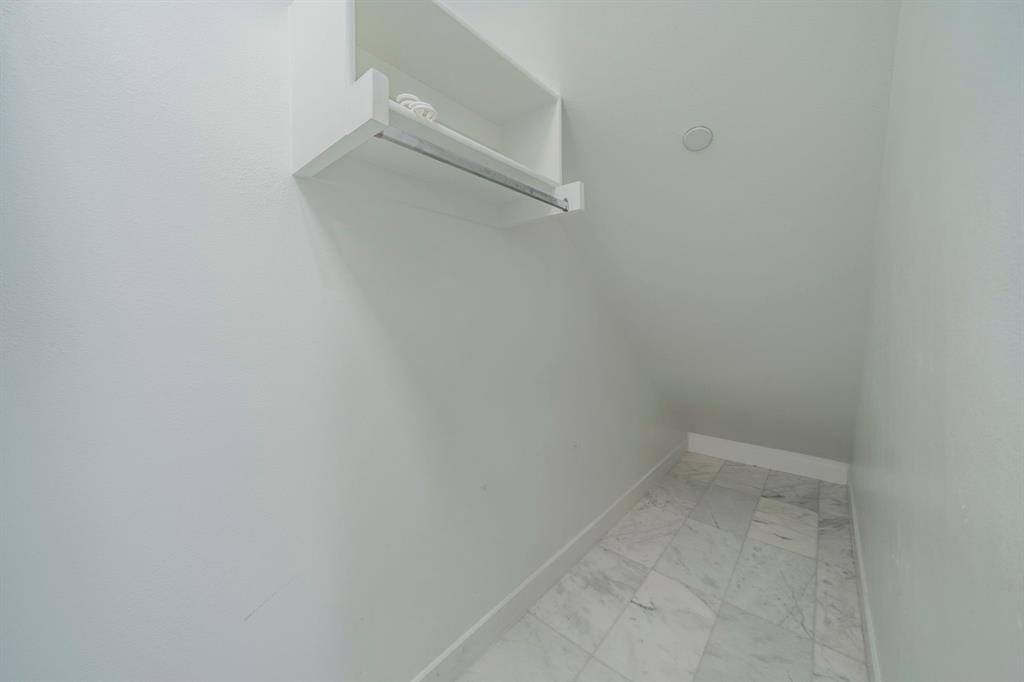 Westport Lakeview Villas - Residential